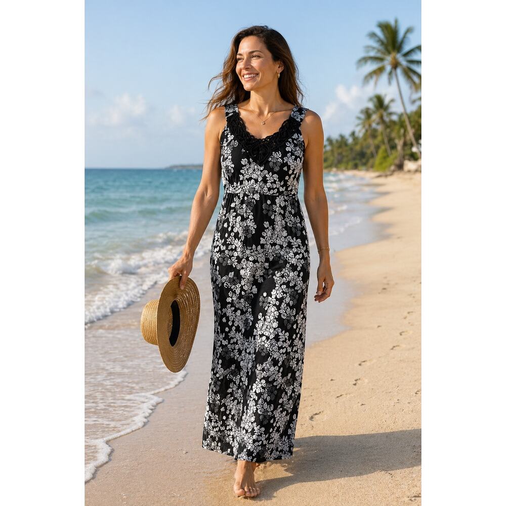 Isela Black & White Floral Maxi Dress with Macrame Crochet Detail Womens XL